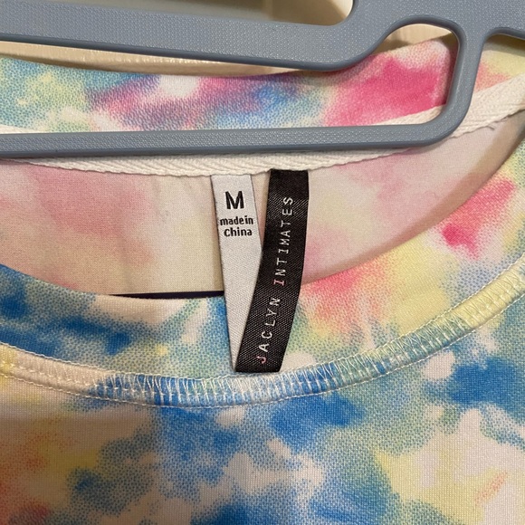 Womens nightgowns size medium - Picture 3 of 5